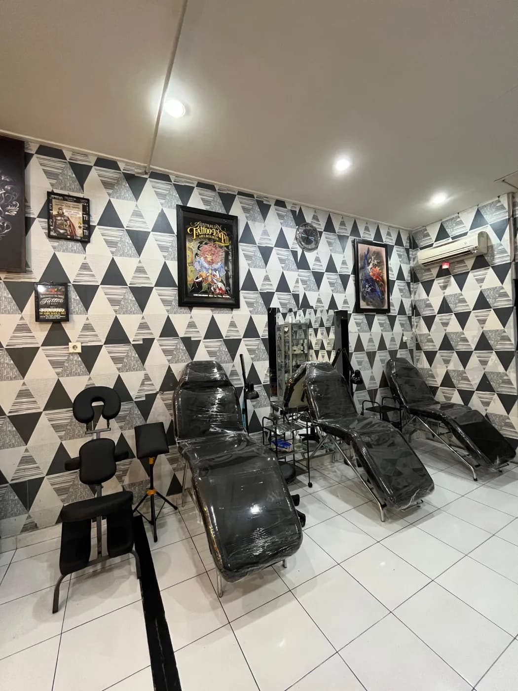 The Road Ink Tattoo Kuta Workspace & Custom Design Lounge
